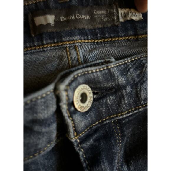 Levi’s Demi Curve Classic Rise Slim Leg Jeans Size 14/32 Faded Denim EUC - Picture 5 of 8